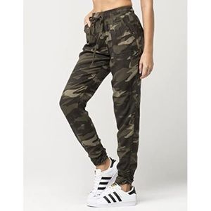 BLACK Rewash joggers